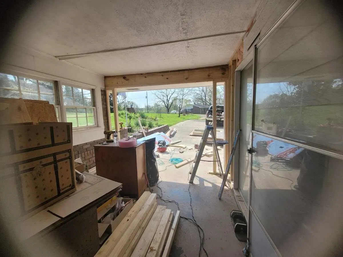 Air movers and dehumidifier for Water Mitigation Services in Lehman